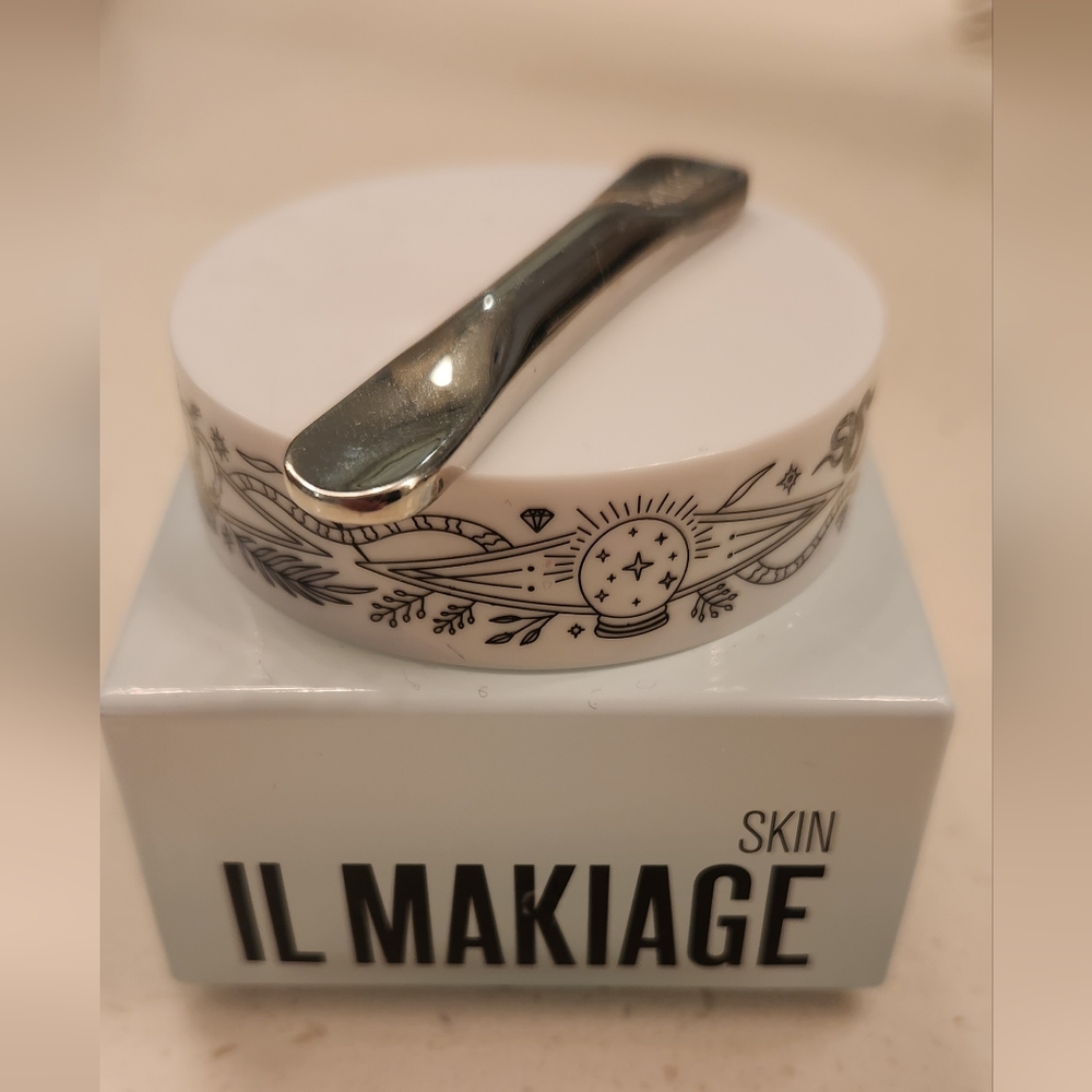 Il Makiage Power Lift